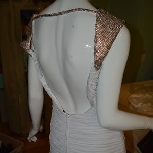 Jovanni jeweled backless cocktail dress